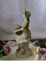 Фигурка на момиче с кошница грозде , снимка 3