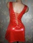 Червена секси къса рокля от еко кожа М, снимка 1 - Рокли - 42173000