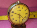 SLAVA MADE in USSR Стар КОЛЕКЦИОНЕРСКИ РУСКИ БУДИЛНИК МЕХАНИЧЕН НАСТОЛЕН ЧАСОВНИК СЛАВА СССР 36901, снимка 5