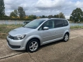 Vw Touran 1.6 tdi, снимка 1