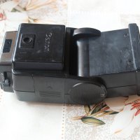 Светкавица  - Canon 199A Speedlite, снимка 8 - Светкавици, студийно осветление - 40951863