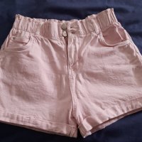 Bershka къси панталонки, снимка 4 - Къси панталони и бермуди - 41206349