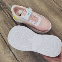 Нови спортни обувки за момиче размер 31, снимка 6 - Детски маратонки - 39804706