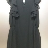 Черна къса шифонена рокля  с рокля къдрички  и сребристи камъчета около деколтето, снимка 6 - Рокли - 41378377