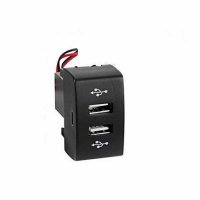 USB зарядно Automat, За два телефона,За MERCEDES ACTROS, MP3, 12V, 24V, снимка 1 - Аксесоари и консумативи - 34749484