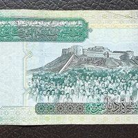 Либия .10 динара. 1991  година. Много добре запазена банкнота. , снимка 2 - Нумизматика и бонистика - 42385601