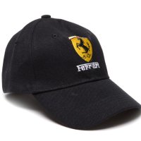 Автомобилна черна шапка - Ферари (Ferrari), снимка 1 - Шапки - 41060645