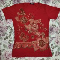 Червена тениска, размер M, снимка 2 - Тениски - 41635962