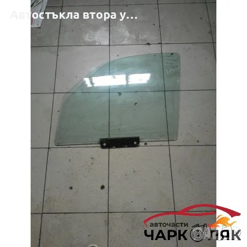 Стъкло предно ляво Чероки Спорт 4вр. 2003, снимка 1