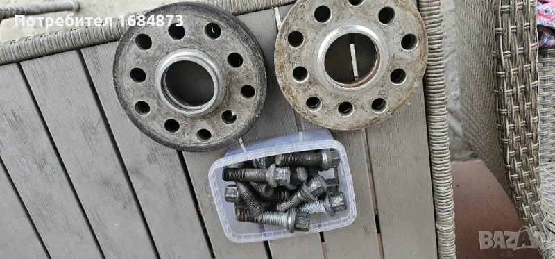 Фланци 5х100 и 5х112 / 20 мм в комплект с дълги болтове., снимка 1