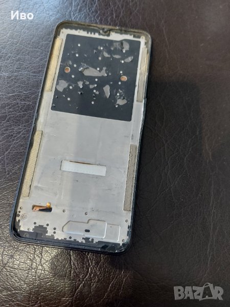 Realme, снимка 1