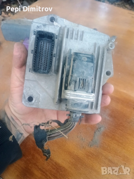 Компютър Opel Zafira B 1.6 16V CNG, 28023583, FFRT, снимка 1