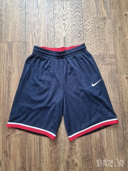 Страхотни мъжки къси  панталони NIKE ,винтидж модел, размер М , снимка 1