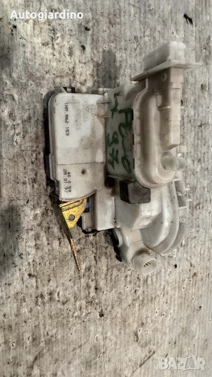 Брава за врата на VW Polo 1997 - 1HM862153, снимка 1