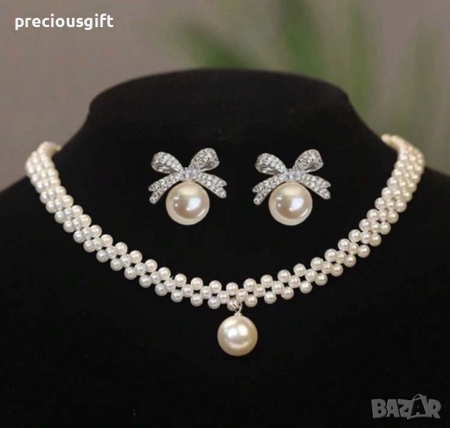Комплект бижута с перли от две части - колие и обеци, снимка 1
