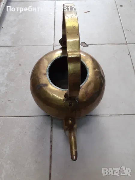 Стар бронзов чайник , снимка 1