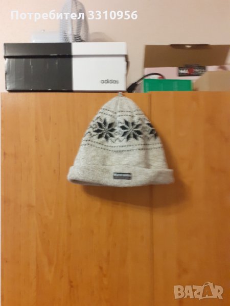 Зимна  шапка, снимка 1
