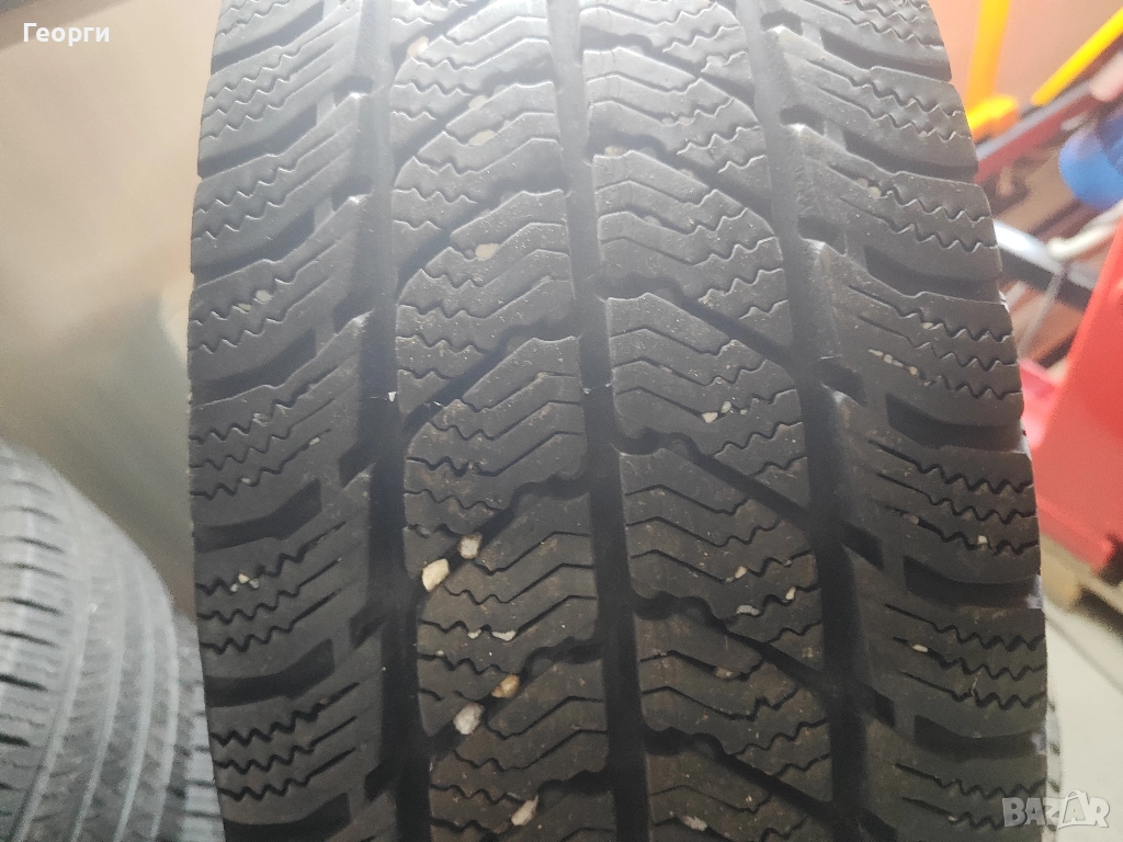 2бр.зимни гуми 215/60/17C Semperit, снимка 1