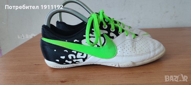Nike. Футболни обувки, стоножки . 36, снимка 1