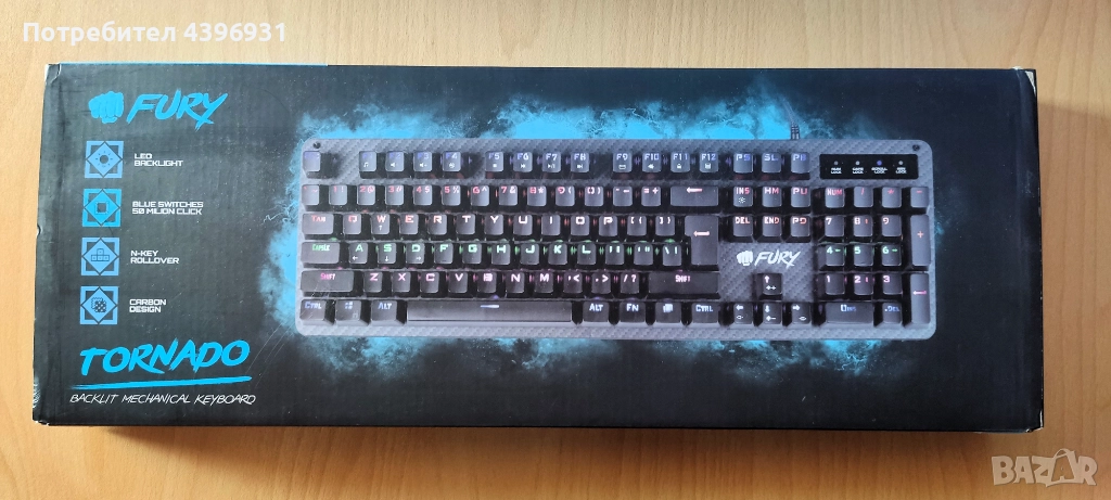 Фабрично запечатана механична клавиатура Fury Tornado, сини суичове, снимка 1