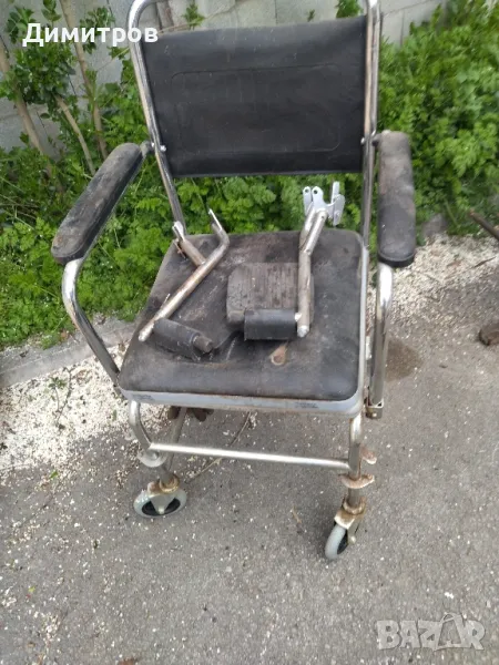 Инвалиден стол тоалетна, снимка 1