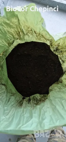 Тор от Червени Калифорнийски Червей 50л чували, снимка 5 - Тор и почвени смеси - 47547615