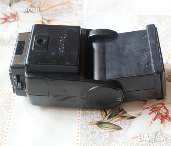 Светкавица  - Canon 199A Speedlite, снимка 8 - Светкавици, студийно осветление - 40951863