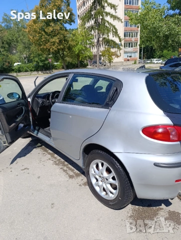 Алфа Ромео 147, снимка 3 - Автомобили и джипове - 53535303