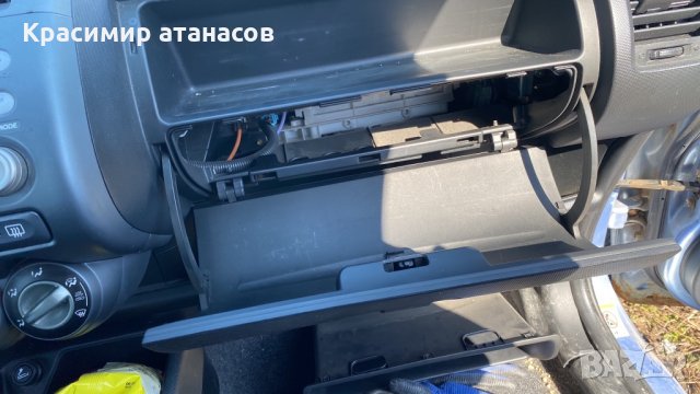 Капак за жабка за Хонда джаз.2003-2007г, снимка 5 - Части - 35948449