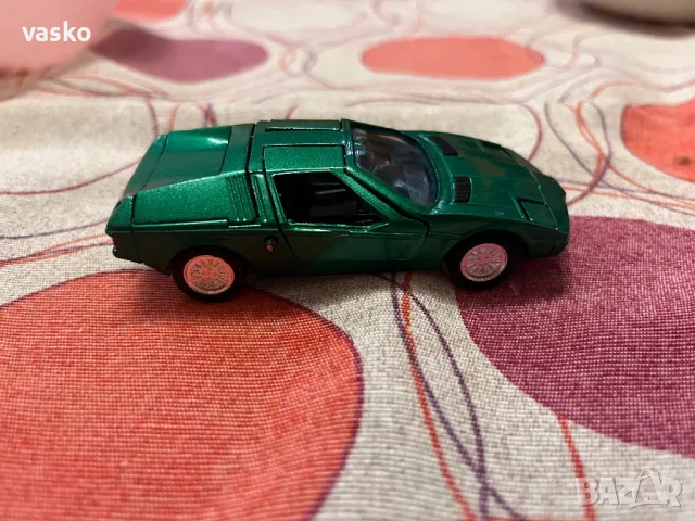 BMW MADE IN JAPAN 1:43, снимка 4 - Колекции - 48829992