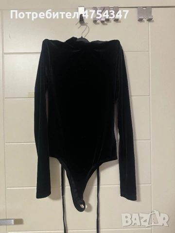 Черно велурено боди – гол гръб – много запазено, снимка 2 - Блузи с дълъг ръкав и пуловери - 53699503