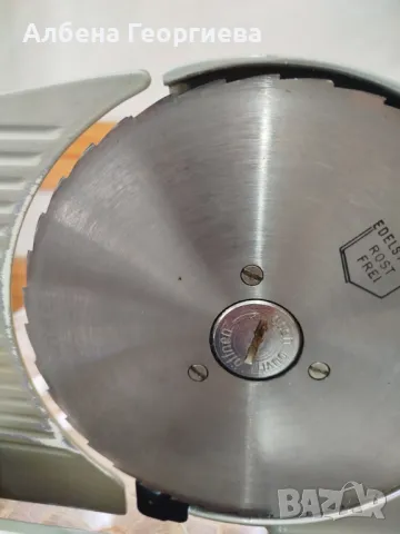 Колбасорезачка GRAEF- 130 W, снимка 4 - Кухненски роботи - 50141472