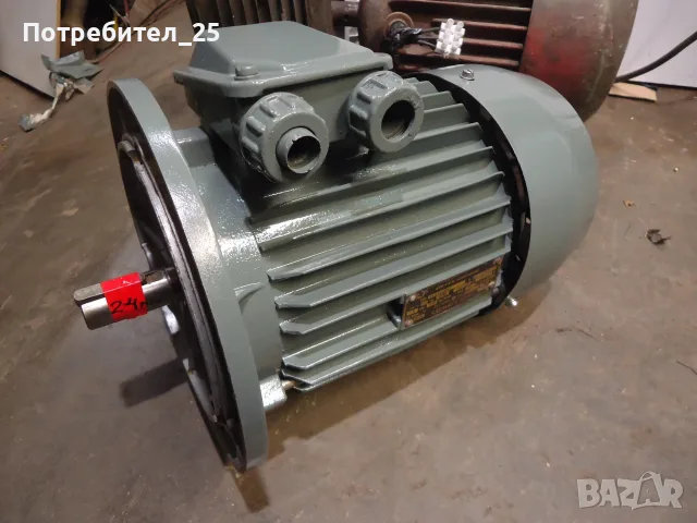 Трифазен фланцов ел.мотор 1,5KW - 940 об/мин., снимка 7 - Електродвигатели - 55965279