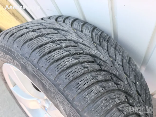 Оригинални BMW Style 122 17" със зимни гуми Nokian – E60/E61 xDrive, снимка 8 - Гуми и джанти - 55706698