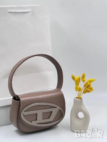 чанти diesel , снимка 2 - Чанти - 51041666