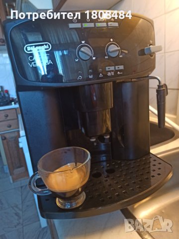 Кафеавтомат Делонги Кафе Венеция, работи отлично и прави хубаво кафе и капучино , снимка 4 - Кафемашини - 41469093