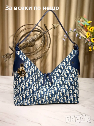 Christian Dior Дамска Чанта Кристиян Диор - Налични Различни Цветове Код E1136, снимка 14 - Чанти - 52658430