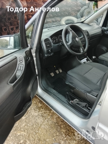 Опел Зафира 1.8, снимка 9 - Автомобили и джипове - 52469790