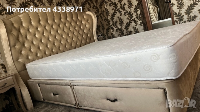 Спалня, снимка 2 - Спални и легла - 52572480