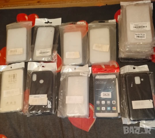 Продавам или Разменям!!! Силиконови кейсове 20 бр + Протектори и Фолиа 50 бр!