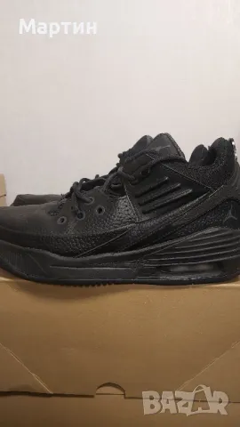 Nike Air Jordan Max Aura 5 - Номер 40, снимка 6 - Маратонки - 48780538