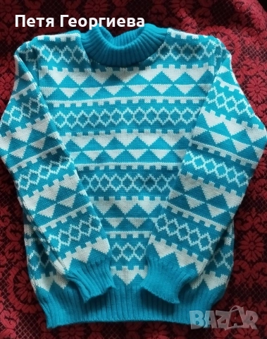 Ново детско пуловерче 