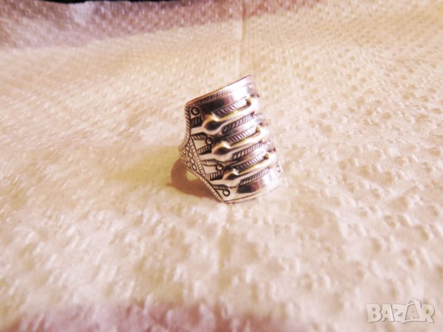 Стар масивен мъжки сребърен пръстен, викингски  сребърен пръстен сребро 925 серия Viking, снимка 1 - Пръстени - 35865870