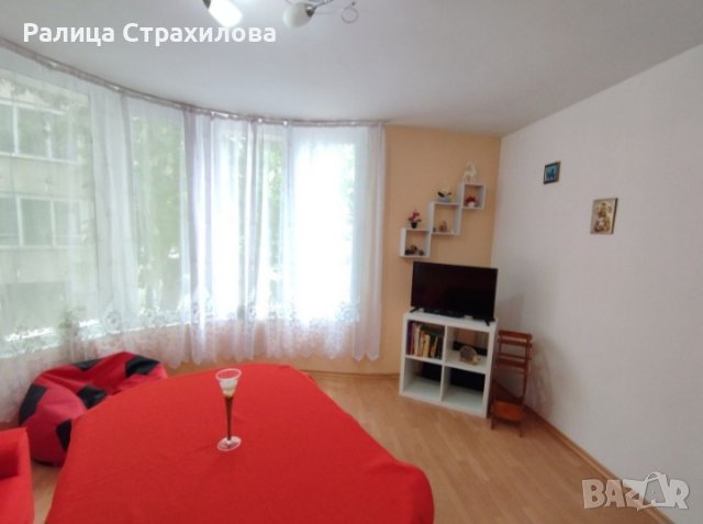 Апартамент Изгрев до Морска гара и Морската градина Нощувки Варна, снимка 3 - Квартири, нощувки - 41619596