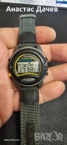 Електронен часовник ARMITRON