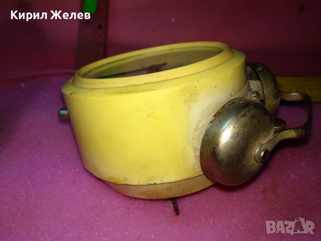 СЕВАНИ Стар РЯДЪК КОЛЕКЦИОНЕРСКИ РУСКИ БУДИЛНИК МЕХАНИЧЕН НАСТОЛЕН ЧАСОВНИК СЕВАНИ СССР 43709, снимка 11 - Антикварни и старинни предмети - 44549035
