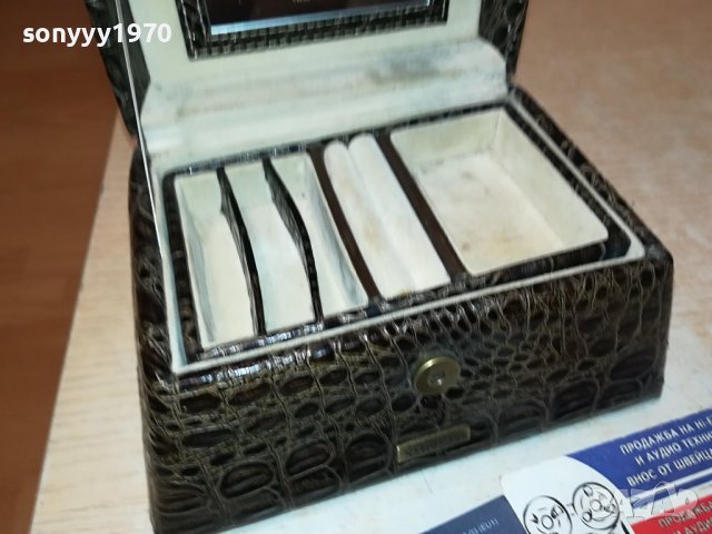 КУТИЯ С ОГЛЕДАЛО 0409231142, снимка 5 - Антикварни и старинни предмети - 42073246