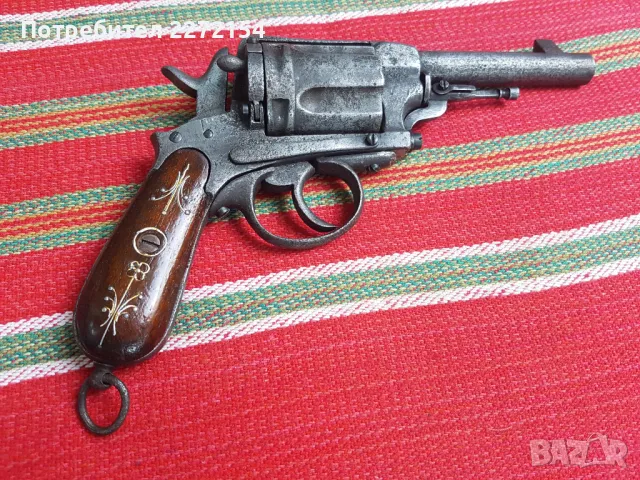 Армейски револвер пистолет Гасер с предпазител, снимка 2 - Антикварни и старинни предмети - 49773276