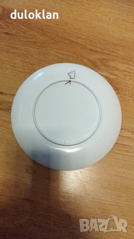 Красива чиния от Милано-Италия, снимка 3 - Други ценни предмети - 53279479