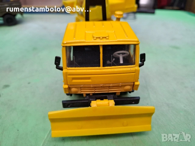 КамАЗ 5320 с багерна установка ЕО 3323 - Конверсия, 1/43, Елекон / Арек, снимка 6 - Колекции - 53204267